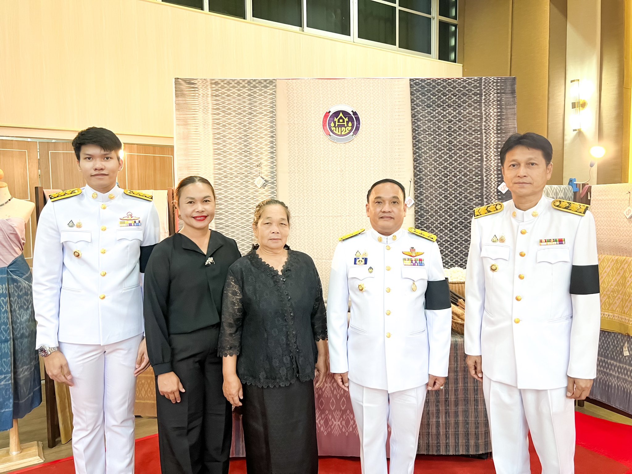 พช.บ้านเหลื่อม ร่วมพิธีมอบแบบลายผ้าพระราชทาน ปี 2569 “ลายขอสมเด็จฯ – เจ้าฟ้าฯ” และ “ลายบุปผาบรมราชินีนาถ” จังหวัดนครราชสีมา